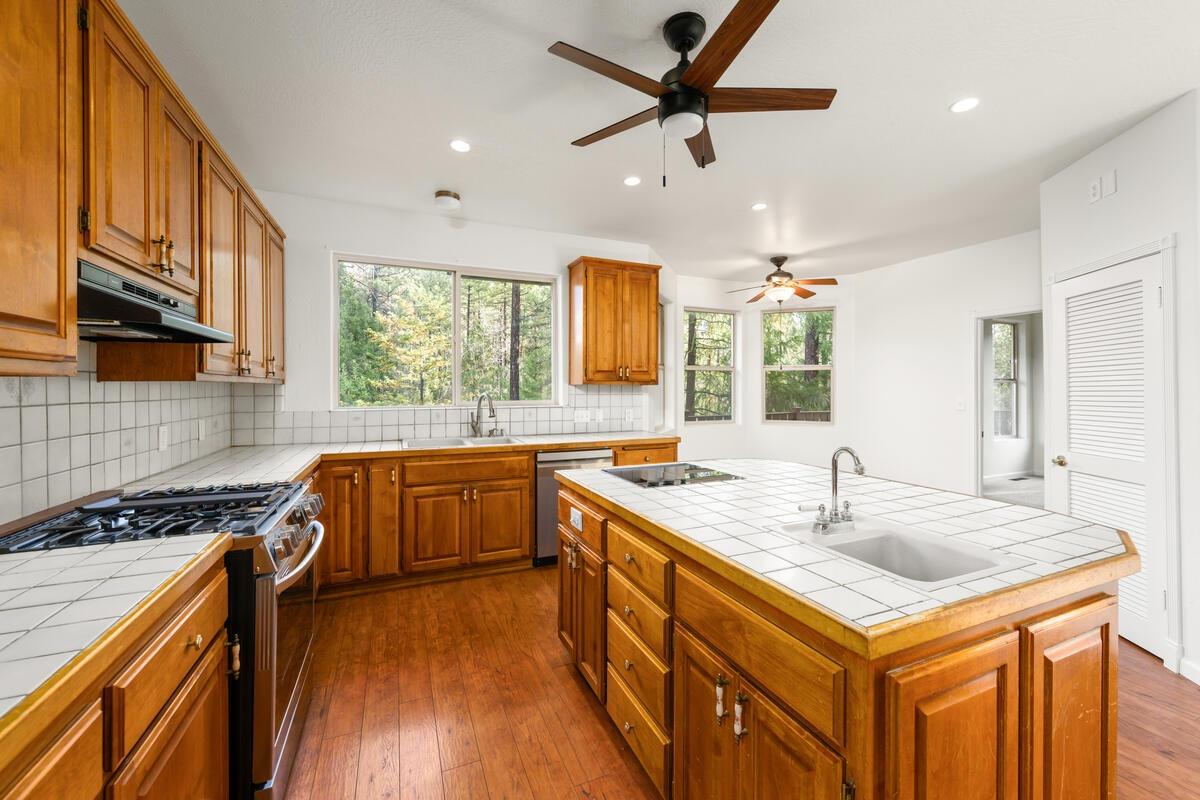 Detail Gallery Image 16 of 71 For 2160 Nelson Rd, Camino,  CA 95709 - 3 Beds | 2 Baths