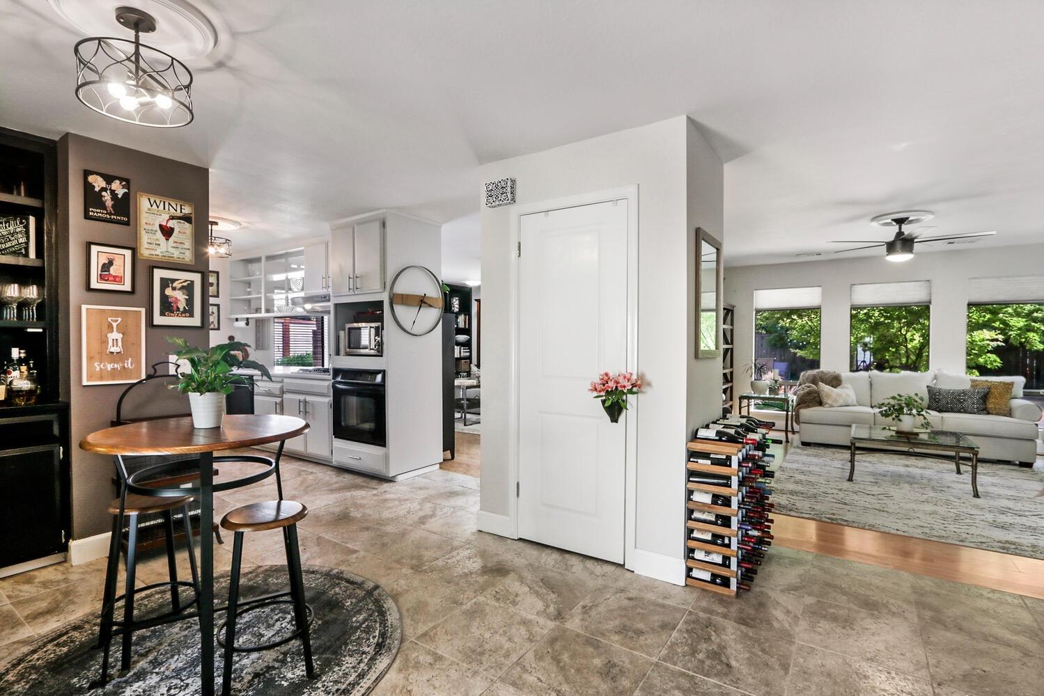 Detail Gallery Image 12 of 56 For 3304 Monte Vista Ave, Davis,  CA 95618 - 4 Beds | 3 Baths
