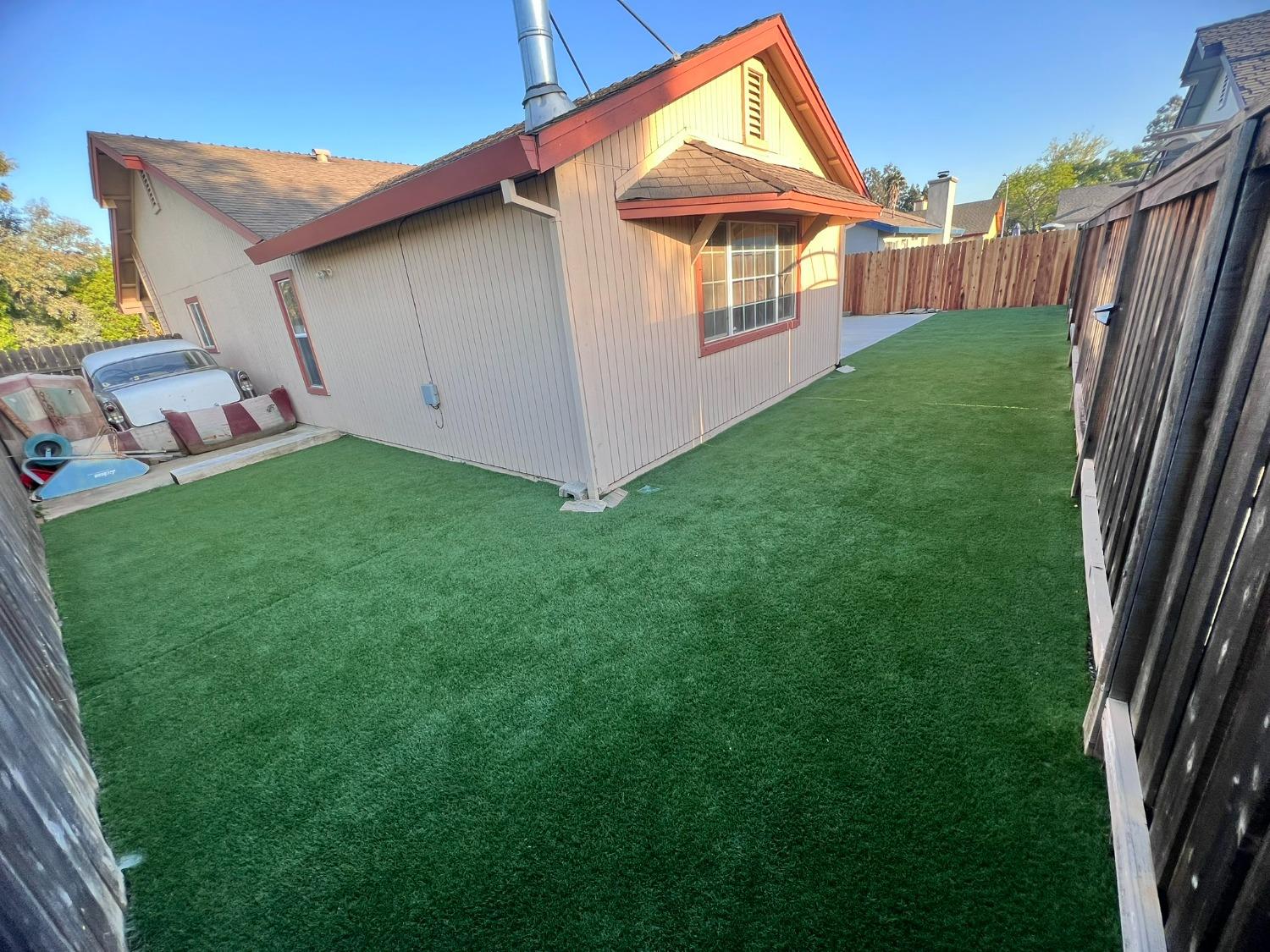 Detail Gallery Image 46 of 46 For 7341 Silver View Way, Rio Linda,  CA 95673 - 3 Beds | 2 Baths