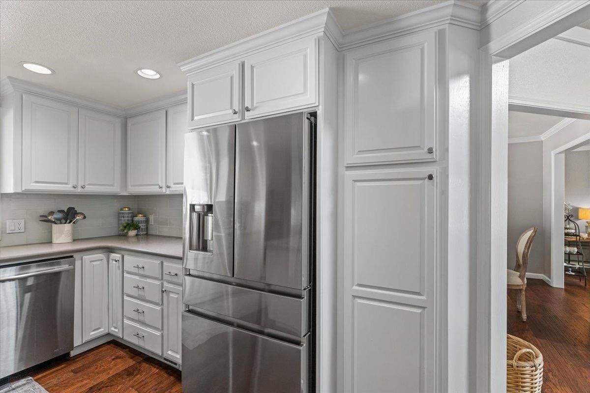 Detail Gallery Image 22 of 69 For 3705 Sandcreek Way, Modesto,  CA 95355 - 3 Beds | 2/1 Baths