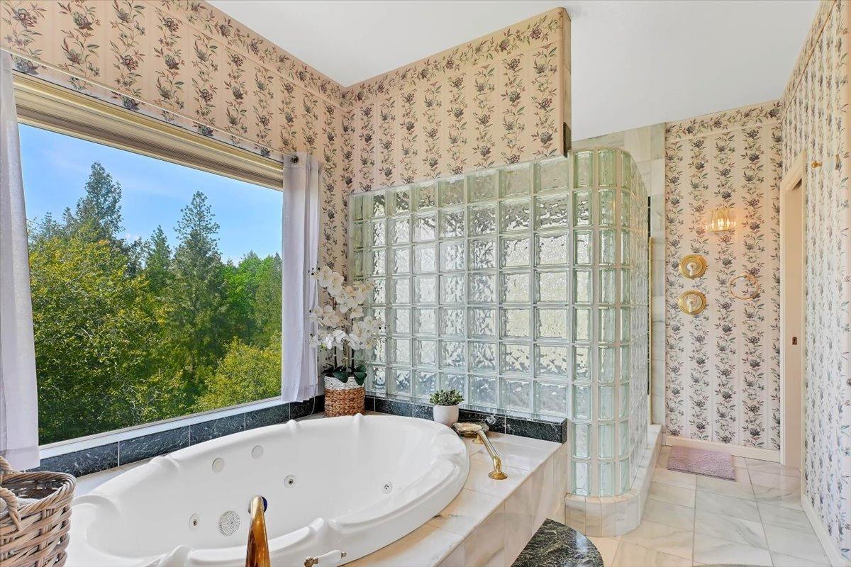 Detail Gallery Image 25 of 88 For 1890 John Muir Dr, Colfax,  CA 95713 - 3 Beds | 3 Baths