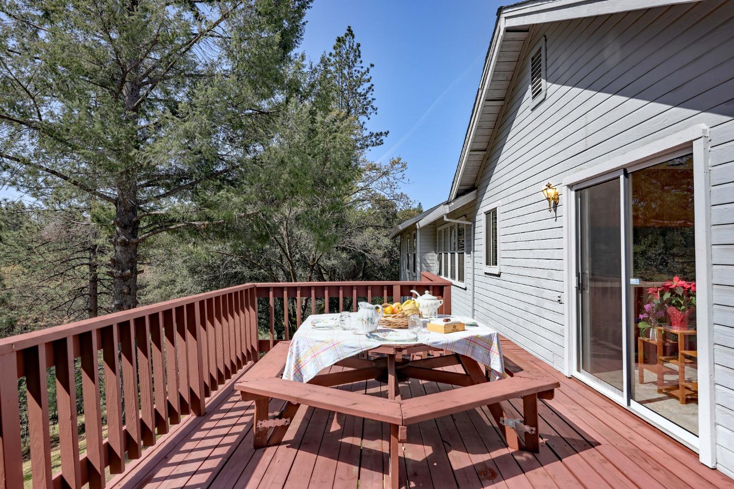 Detail Gallery Image 40 of 46 For 450 Hill Haven Dr, Colfax,  CA 95713 - 3 Beds | 2/1 Baths
