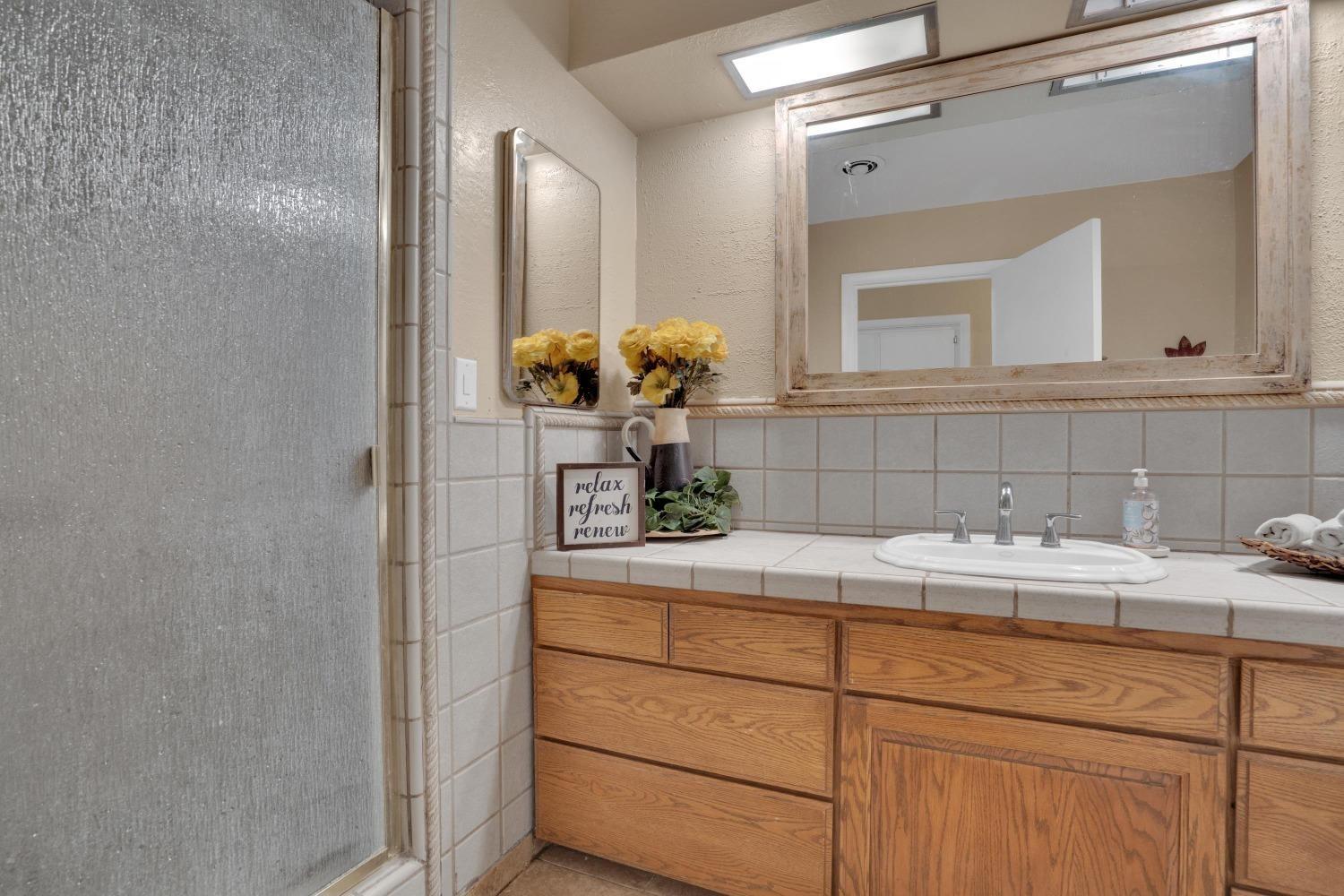 Detail Gallery Image 18 of 24 For 7731 E Keyes Rd, Hughson,  CA 95326 - 3 Beds | 2 Baths