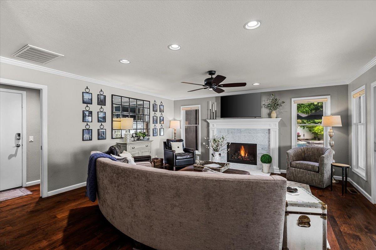 Detail Gallery Image 30 of 69 For 3705 Sandcreek Way, Modesto,  CA 95355 - 3 Beds | 2/1 Baths