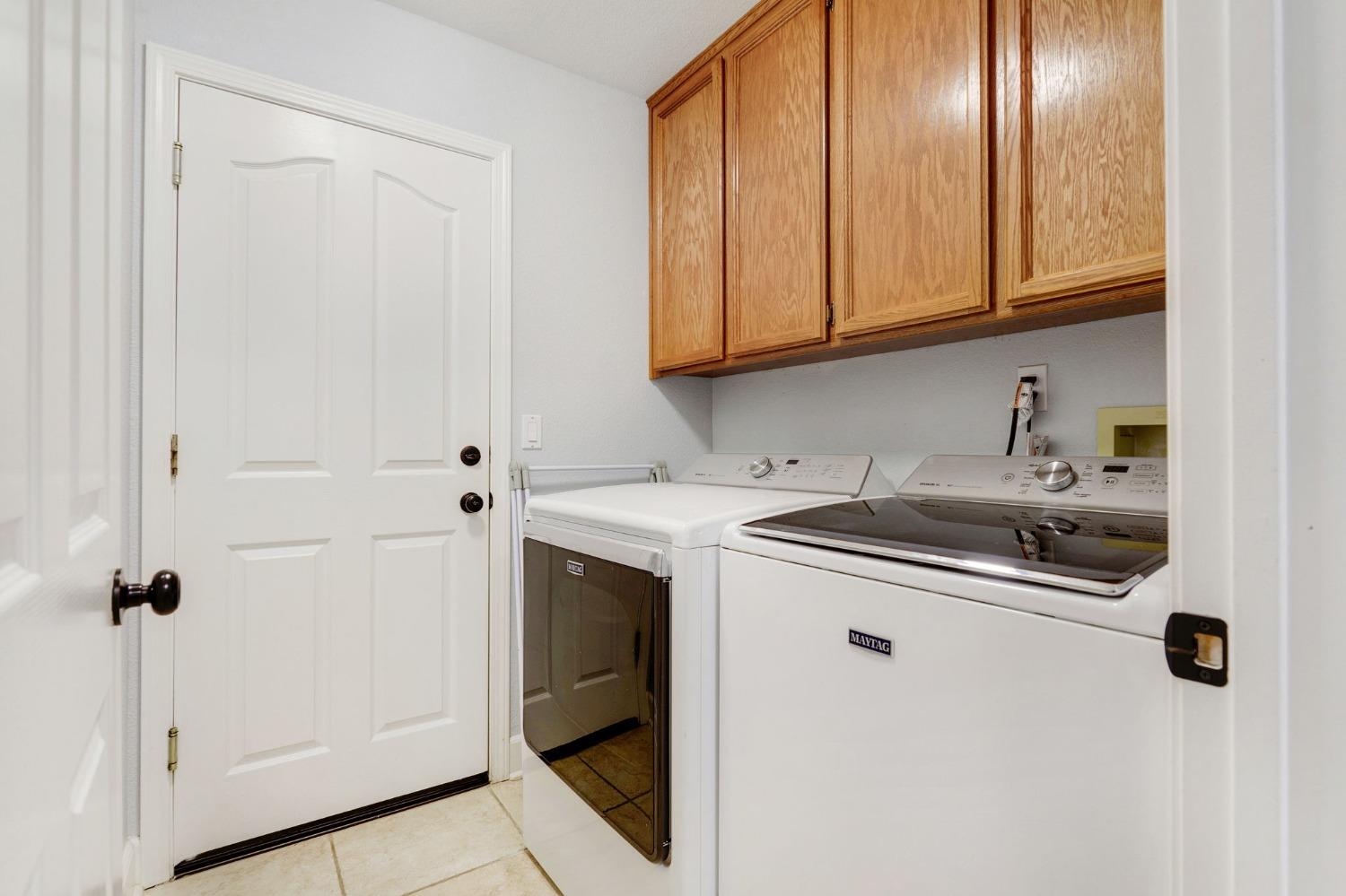 Detail Gallery Image 22 of 29 For 11887 Silver Cliff Way, Gold River,  CA 95670 - 3 Beds | 2 Baths