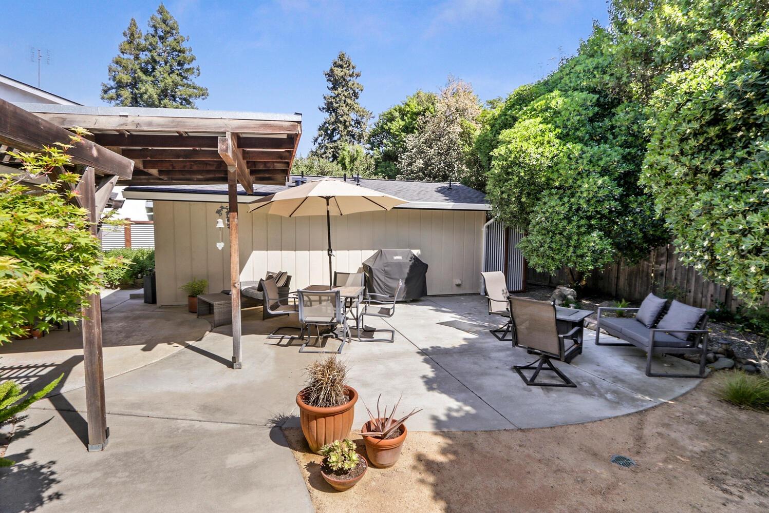Detail Gallery Image 50 of 56 For 3304 Monte Vista Ave, Davis,  CA 95618 - 4 Beds | 3 Baths