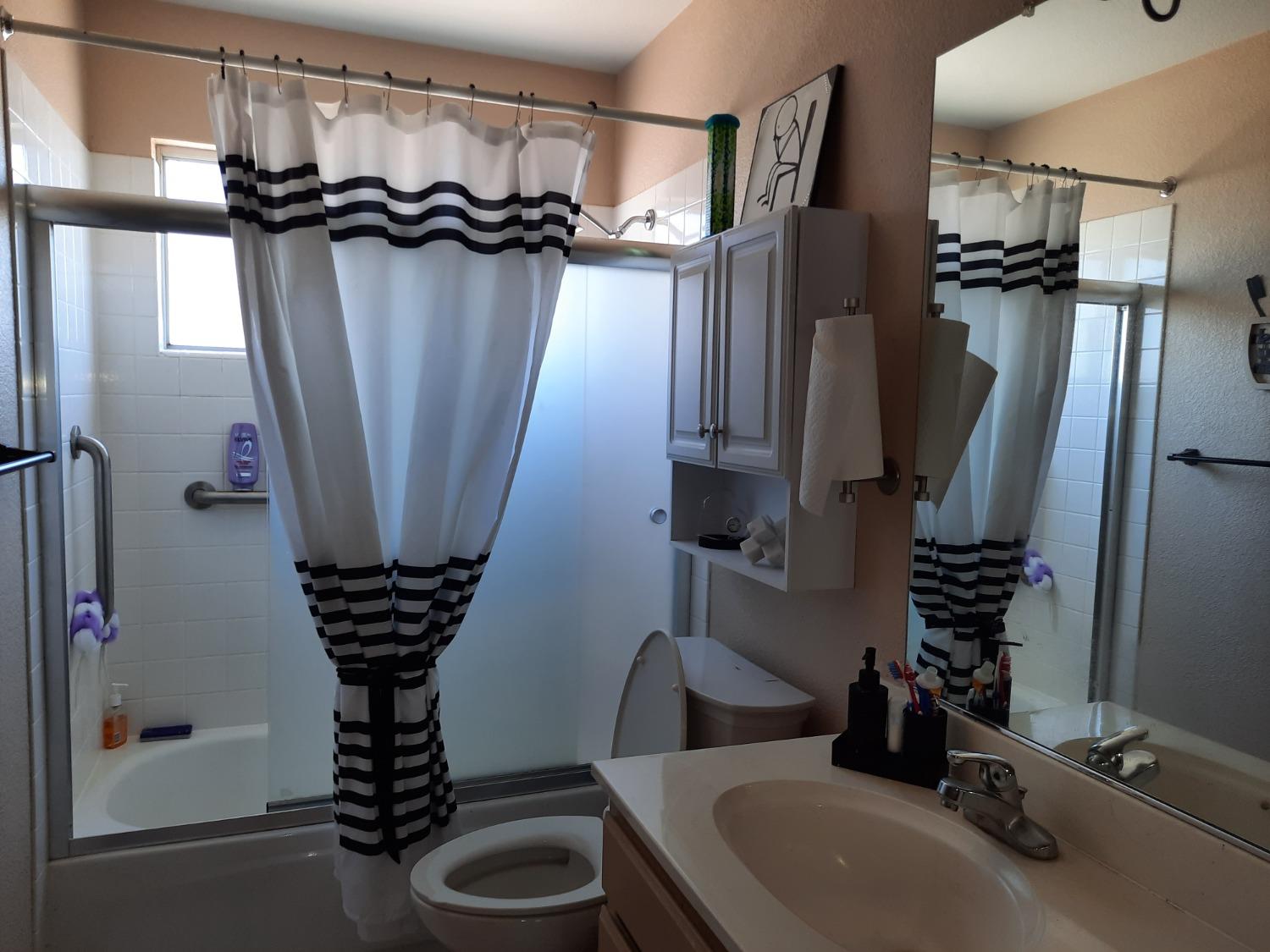 Aspen Court, Colusa, California image 10