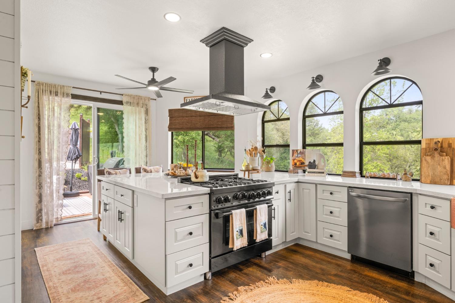 Detail Gallery Image 18 of 85 For 6020 French Creek Rd, Shingle Springs,  CA 95682 - 3 Beds | 3 Baths