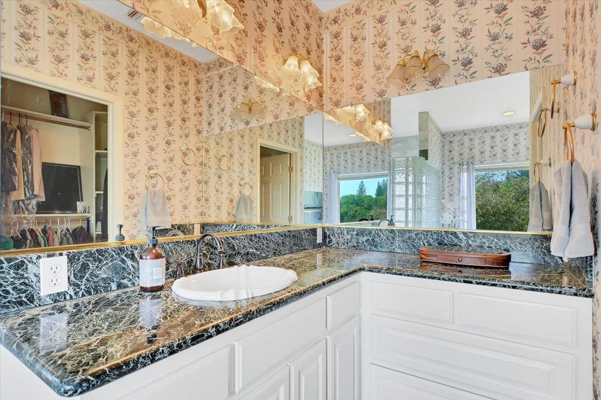 Detail Gallery Image 28 of 88 For 1890 John Muir Dr, Colfax,  CA 95713 - 3 Beds | 3 Baths