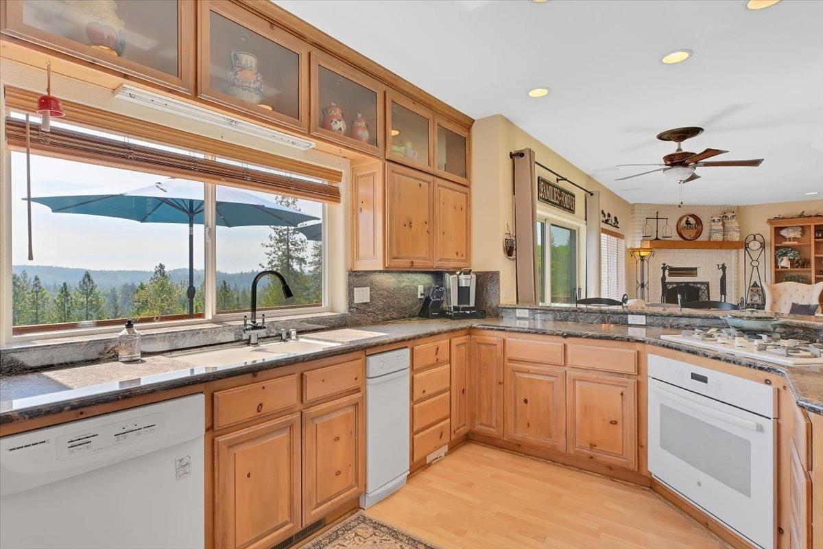 Detail Gallery Image 40 of 88 For 1890 John Muir Dr, Colfax,  CA 95713 - 3 Beds | 3 Baths