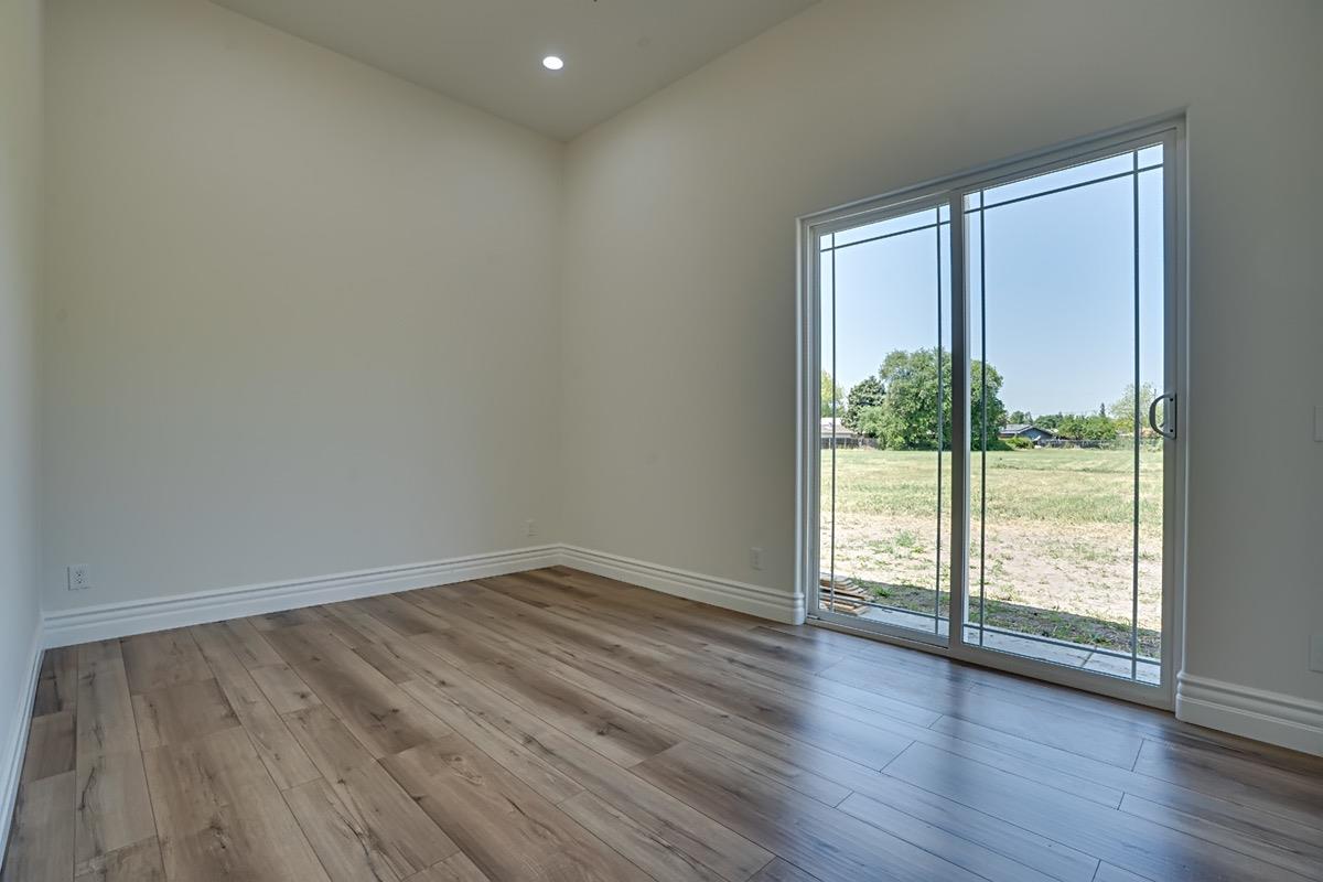 Detail Gallery Image 26 of 37 For 8301 Simi Ct, Stockton,  CA 95212 - 4 Beds | 3/1 Baths