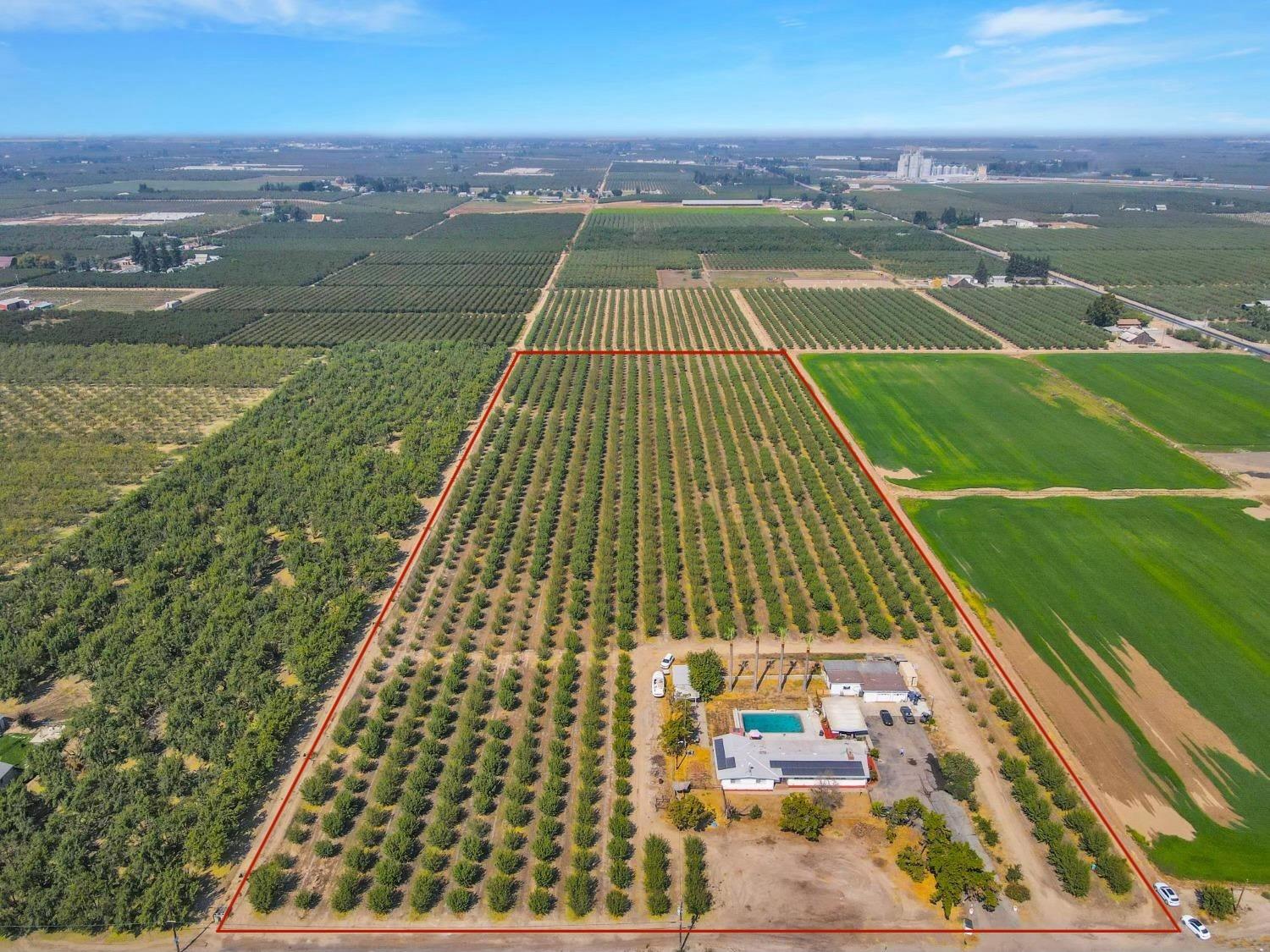 Detail Gallery Image 2 of 24 For 7731 E Keyes Rd, Hughson,  CA 95326 - 3 Beds | 2 Baths