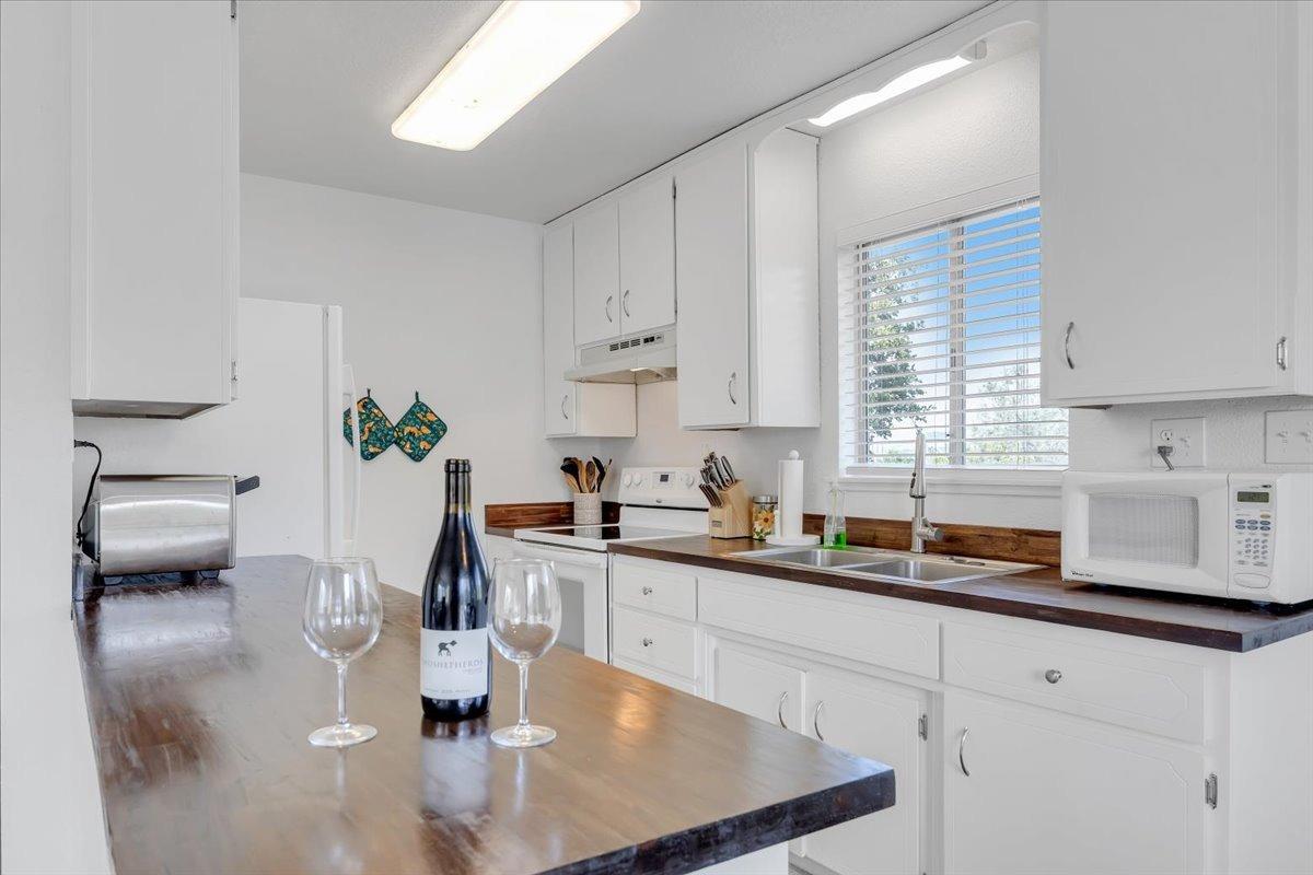 Detail Gallery Image 21 of 93 For 208 Pinon Dr #1048,  Copperopolis,  CA 95228 - 3 Beds | 2 Baths