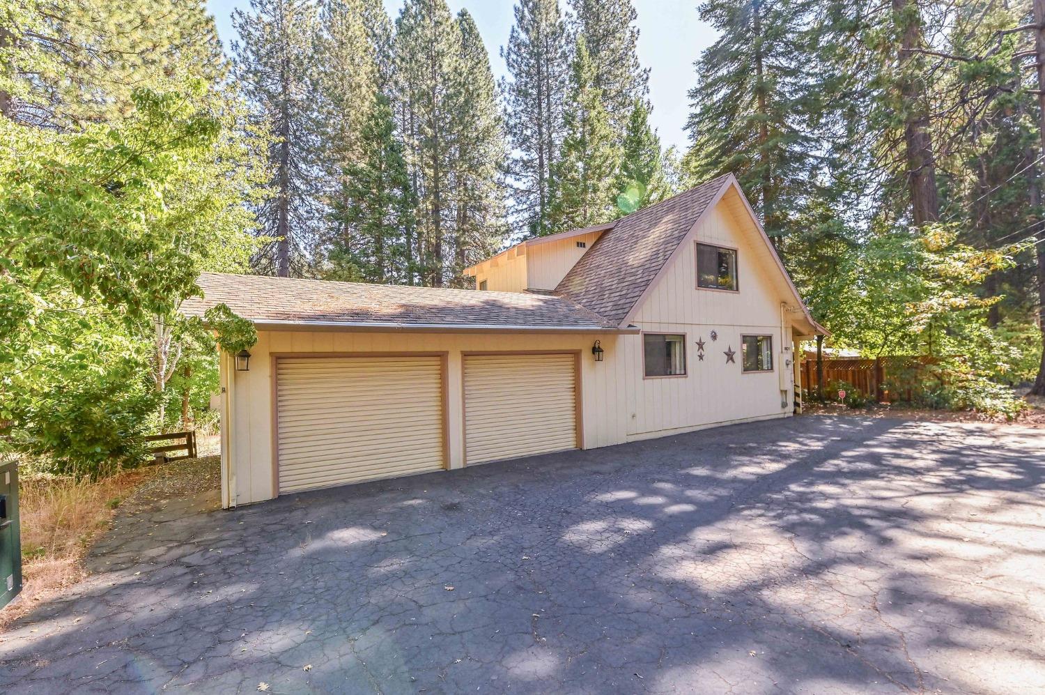 Detail Gallery Image 3 of 72 For 1801 Pine Dr, Arnold,  CA 95223 - 3 Beds | 2 Baths