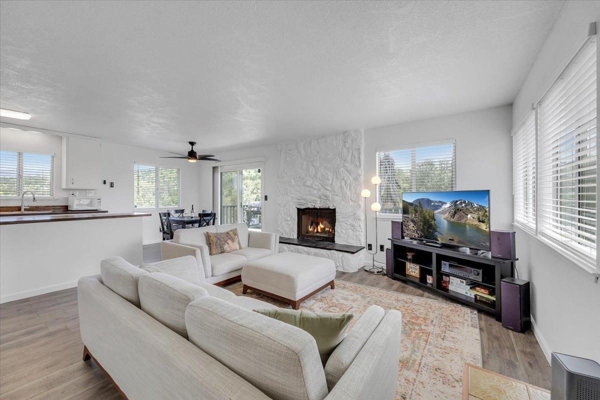 Detail Gallery Image 16 of 93 For 208 Pinon Dr #1048,  Copperopolis,  CA 95228 - 3 Beds | 2 Baths