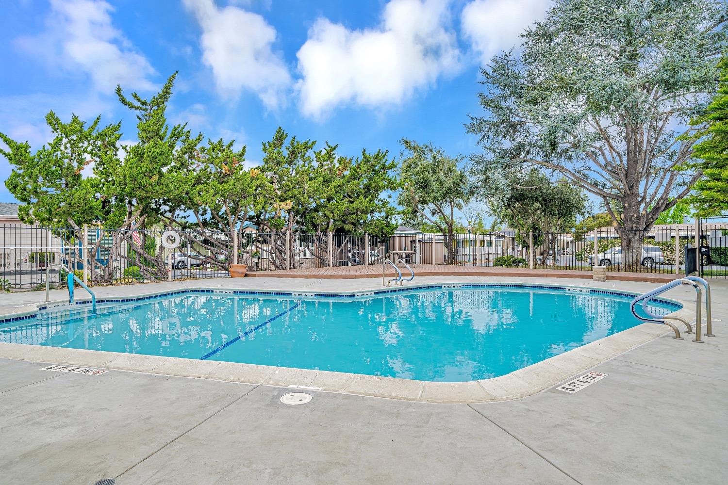 Detail Gallery Image 30 of 32 For 3263 Vineyard Ave 125, Pleasanton,  CA 94566 - 3 Beds | 2 Baths