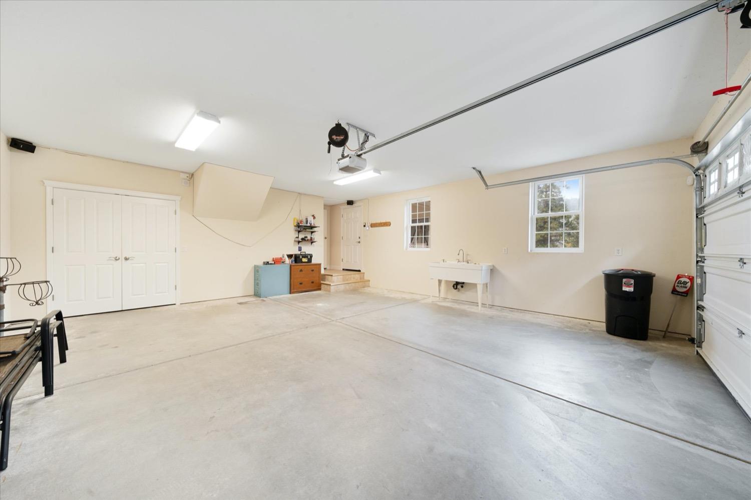 Detail Gallery Image 34 of 87 For 2995 Goose Ranch, Lewiston,  CA 96052 - 3 Beds | 2/1 Baths