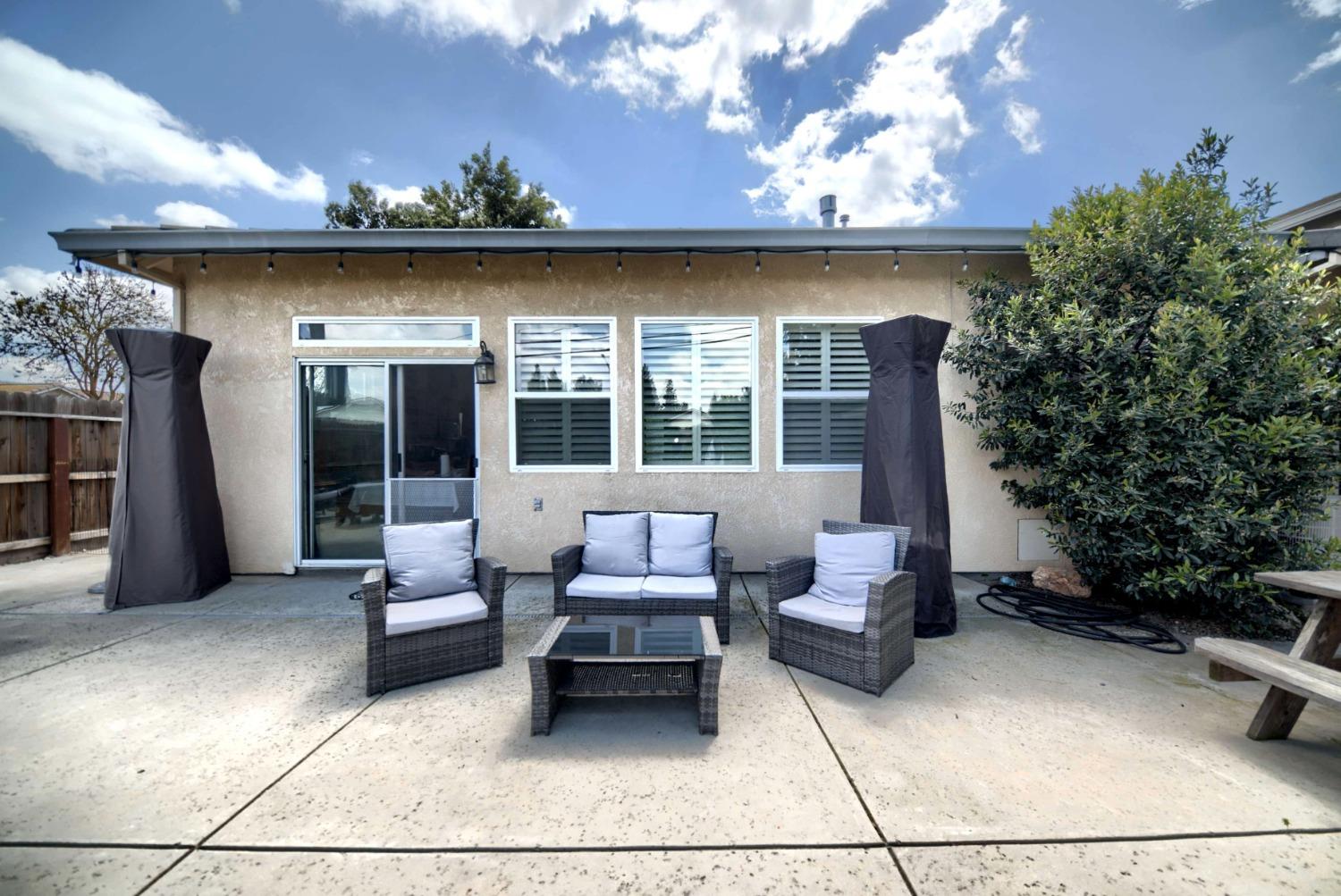 Detail Gallery Image 52 of 61 For 3337 Vine Cliff Way, Modesto,  CA 95355 - 3 Beds | 2 Baths