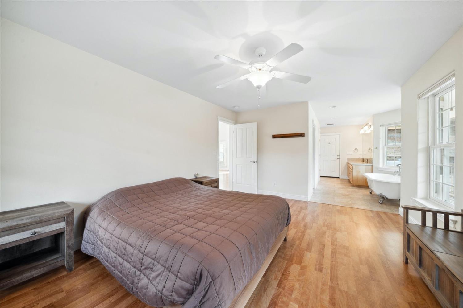 Detail Gallery Image 17 of 87 For 2995 Goose Ranch, Lewiston,  CA 96052 - 3 Beds | 2/1 Baths