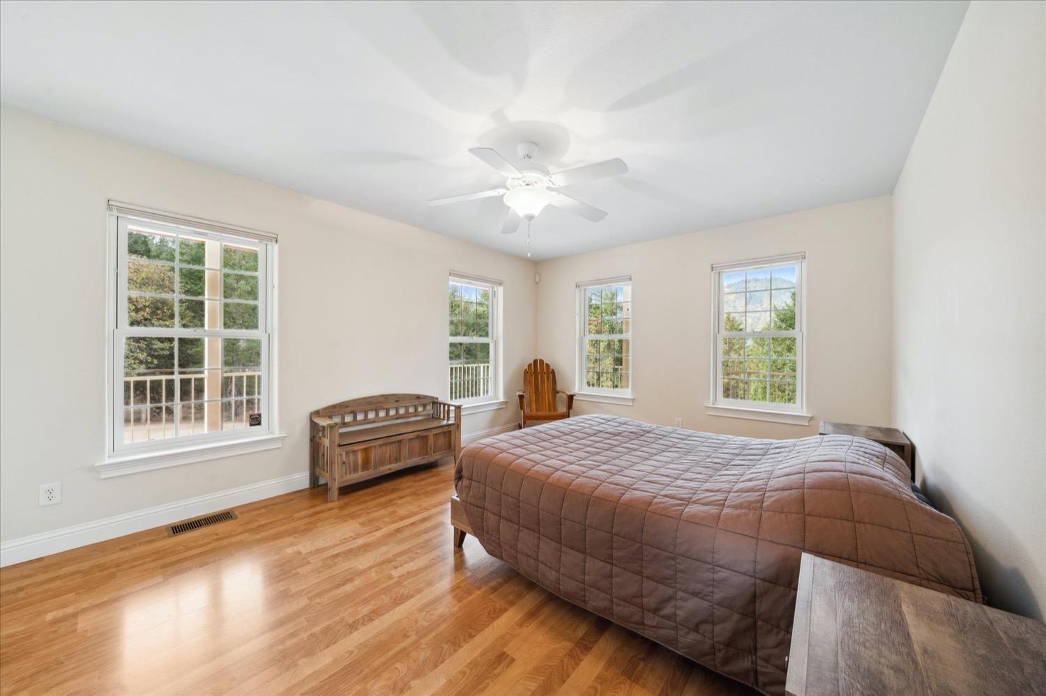 Detail Gallery Image 16 of 87 For 2995 Goose Ranch, Lewiston,  CA 96052 - 3 Beds | 2/1 Baths