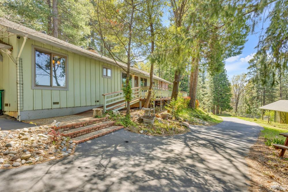 Detail Gallery Image 7 of 63 For 1867 Forebay Rd, Pollock Pines,  CA 95726 - 3 Beds | 3 Baths
