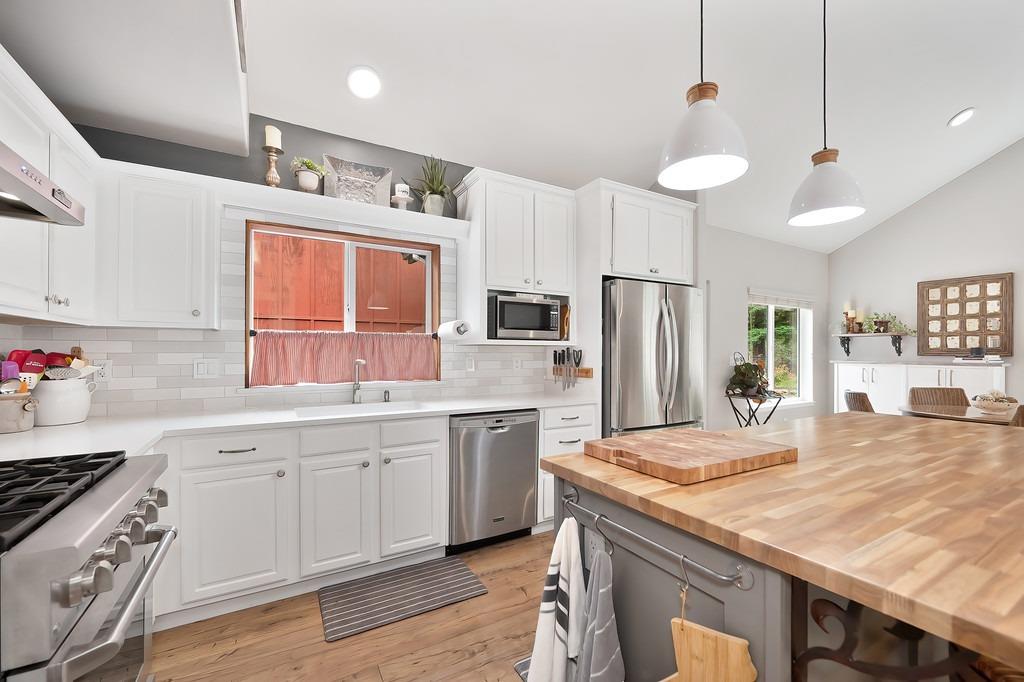 Detail Gallery Image 20 of 74 For 3795 Shoemaker Rd, Georgetown,  CA 95634 - 2 Beds | 2 Baths