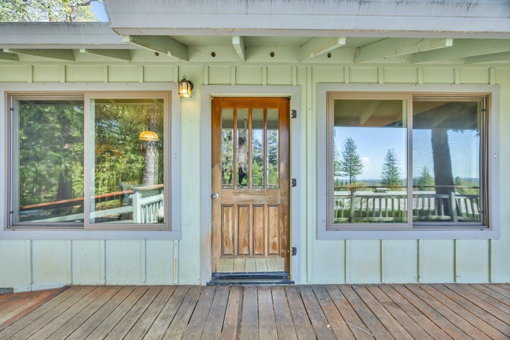 Detail Gallery Image 10 of 63 For 1867 Forebay Rd, Pollock Pines,  CA 95726 - 3 Beds | 3 Baths