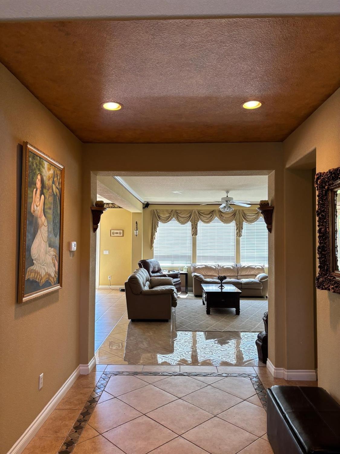 Salem Way, Carmichael, California image 26