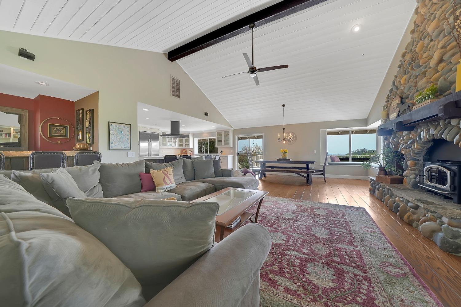Detail Gallery Image 26 of 97 For 10731 Shenandoah Rd, Plymouth,  CA 95669 - 3 Beds | 2/1 Baths