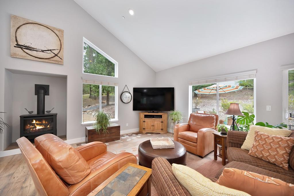 Detail Gallery Image 27 of 74 For 3795 Shoemaker Rd, Georgetown,  CA 95634 - 2 Beds | 2 Baths