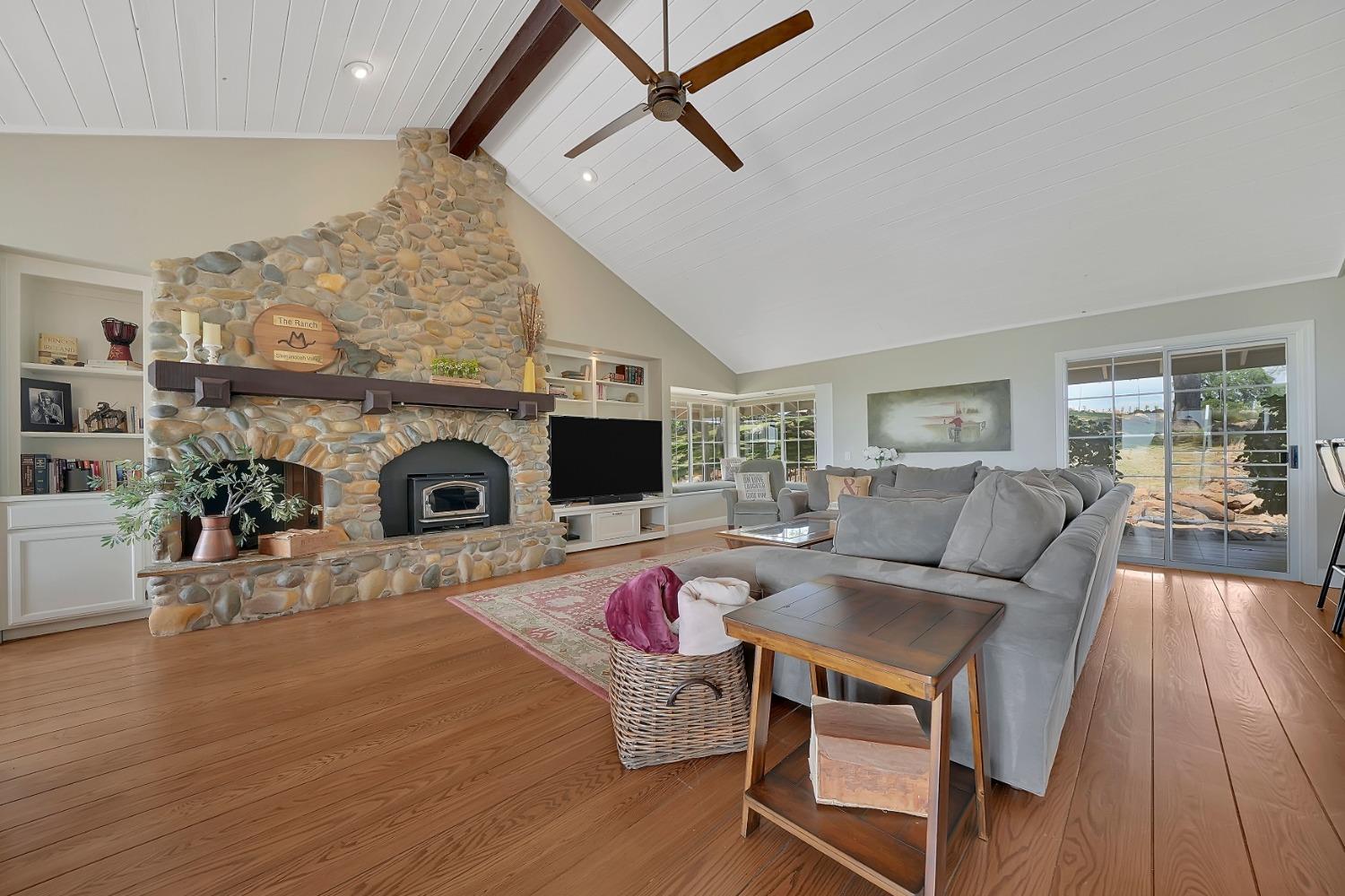 Detail Gallery Image 19 of 97 For 10731 Shenandoah Rd, Plymouth,  CA 95669 - 3 Beds | 2/1 Baths