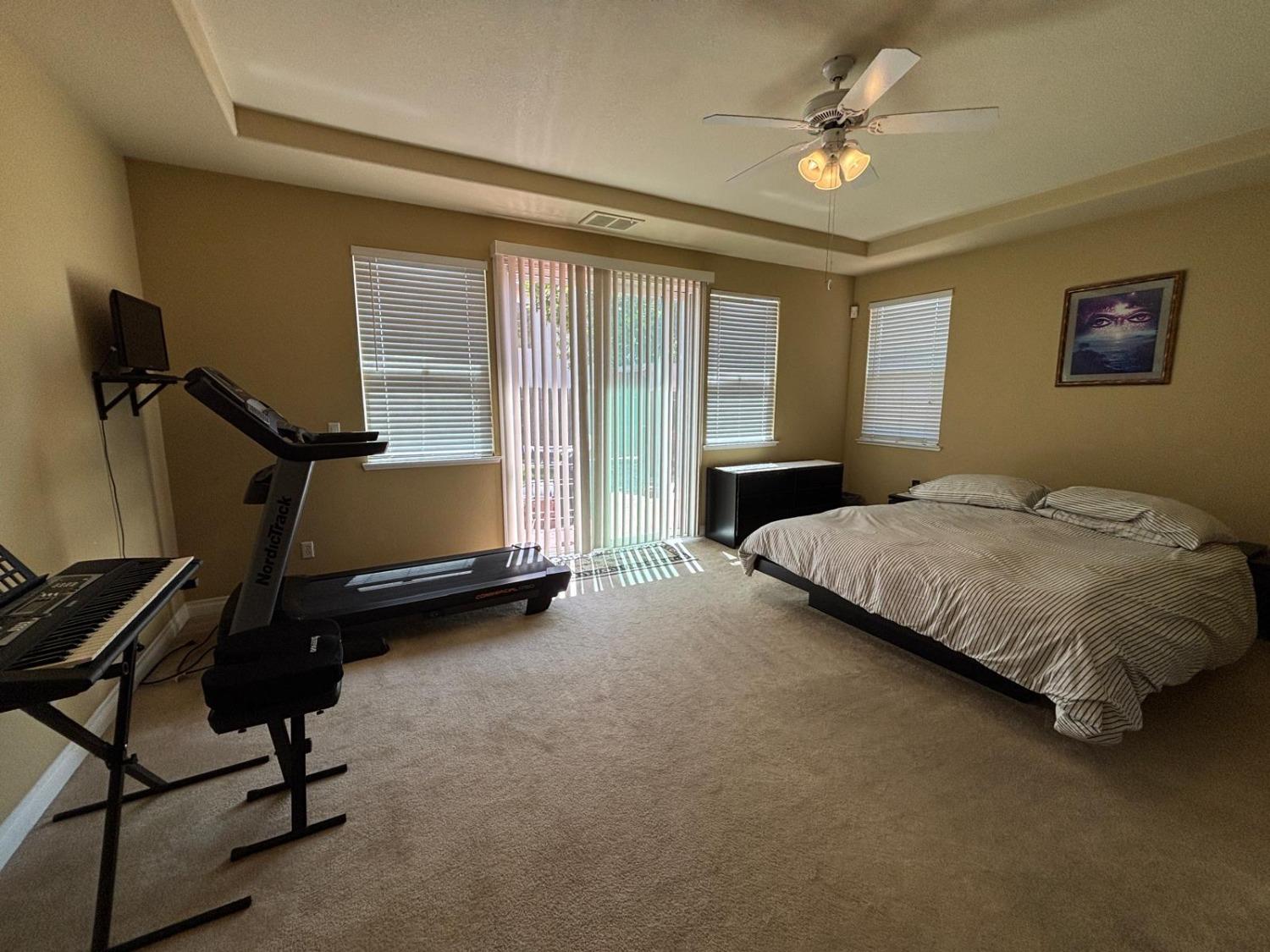 Salem Way, Carmichael, California image 37