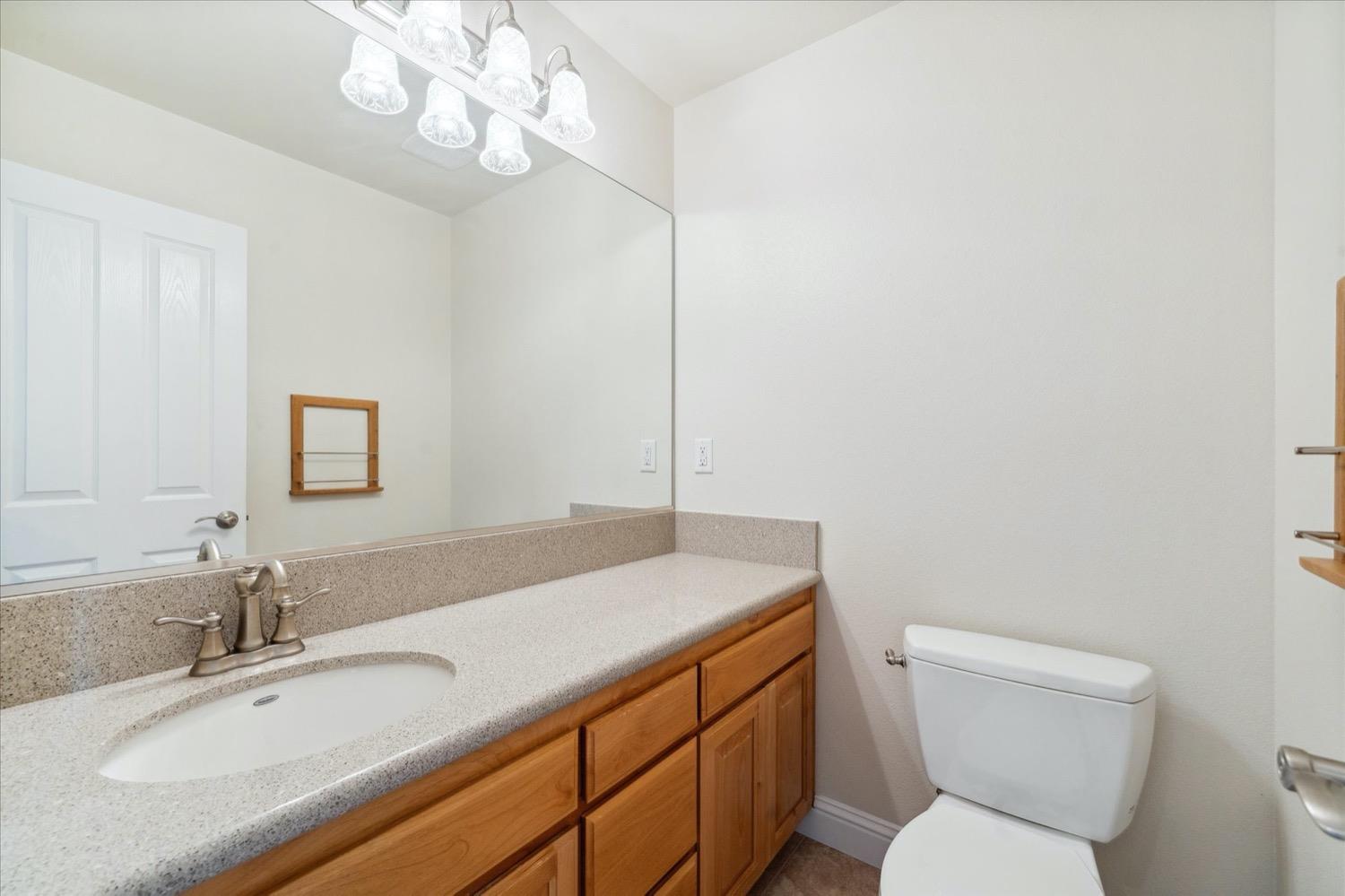 Detail Gallery Image 32 of 87 For 2995 Goose Ranch, Lewiston,  CA 96052 - 3 Beds | 2/1 Baths