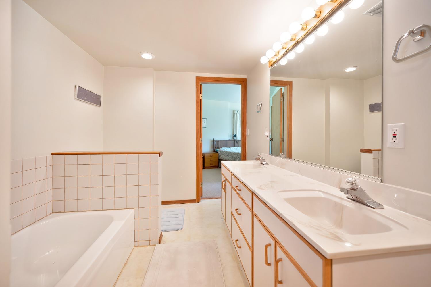 Detail Gallery Image 26 of 48 For 8925 Derby Ct, Newcastle,  CA 95658 - 3 Beds | 2/1 Baths