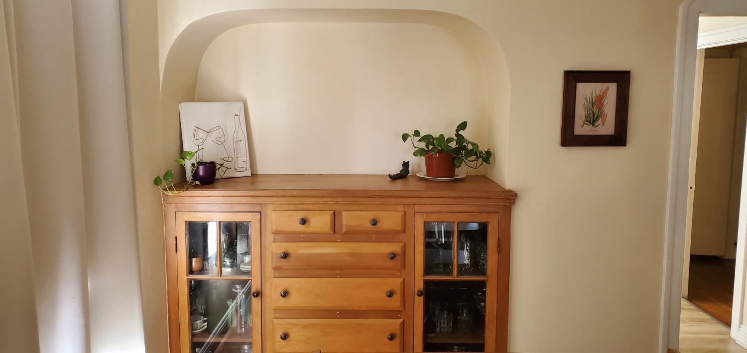 Detail Gallery Image 7 of 18 For 1755 87th Ave, Oakland,  CA 94621 - 2 Beds | 1 Baths