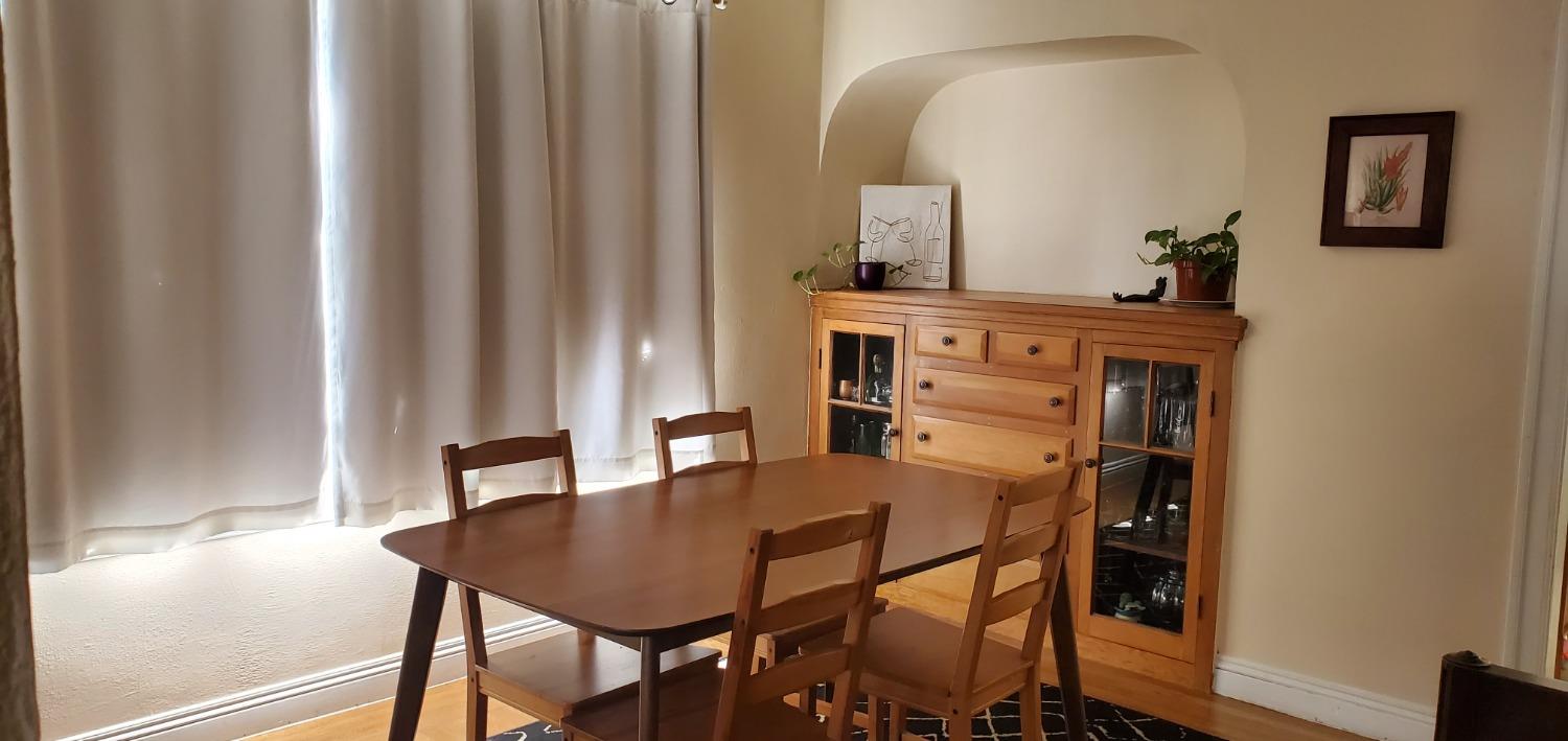 Detail Gallery Image 6 of 18 For 1755 87th Ave, Oakland,  CA 94621 - 2 Beds | 1 Baths