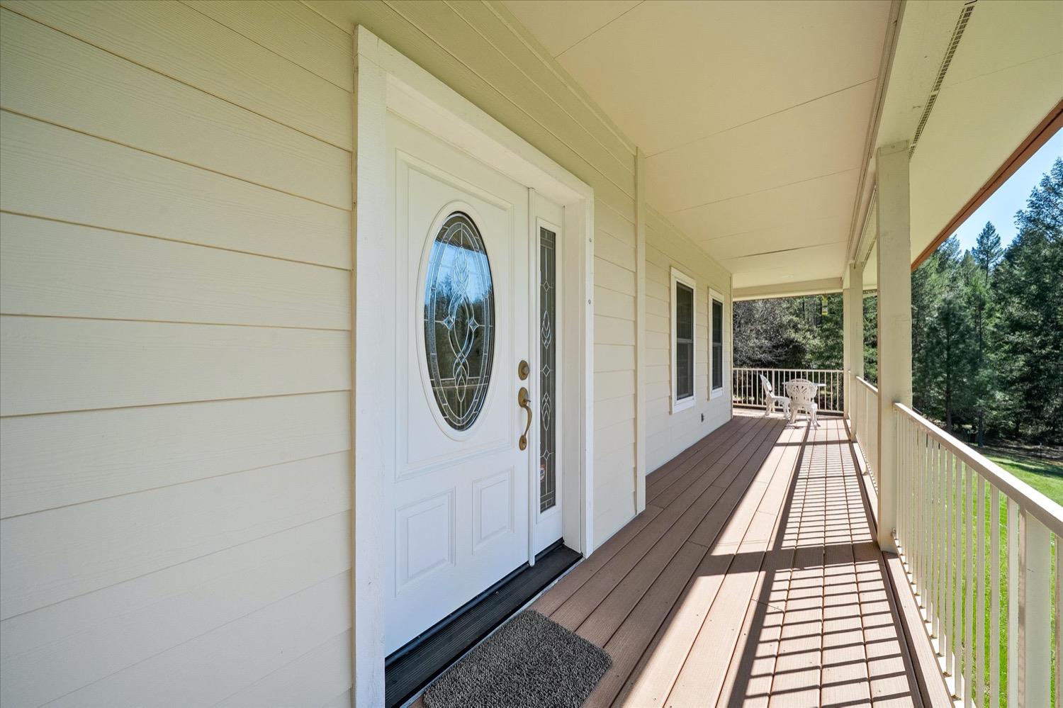 Detail Gallery Image 2 of 87 For 2995 Goose Ranch, Lewiston,  CA 96052 - 3 Beds | 2/1 Baths