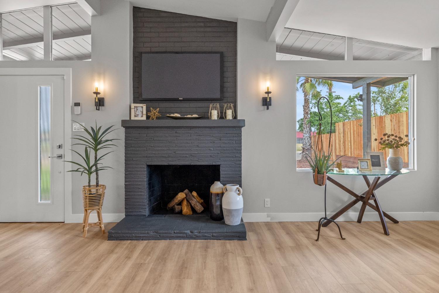 Detail Gallery Image 7 of 35 For 3711 Becerra Way, Sacramento,  CA 95821 - 4 Beds | 2 Baths