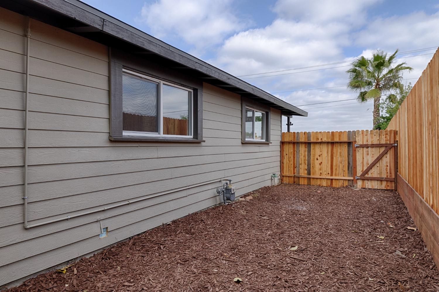 Detail Gallery Image 32 of 35 For 3711 Becerra Way, Sacramento,  CA 95821 - 4 Beds | 2 Baths
