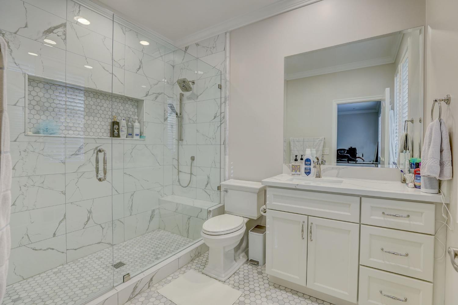 Detail Gallery Image 34 of 39 For 3101 Adams Rd, Sacramento,  CA 95864 - 4 Beds | 4/2 Baths