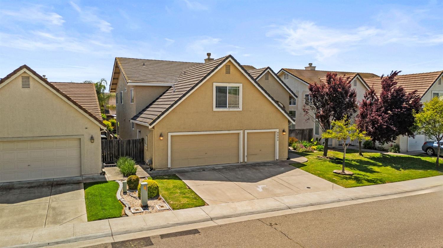 Robbins Road, Sacramento, California image 4