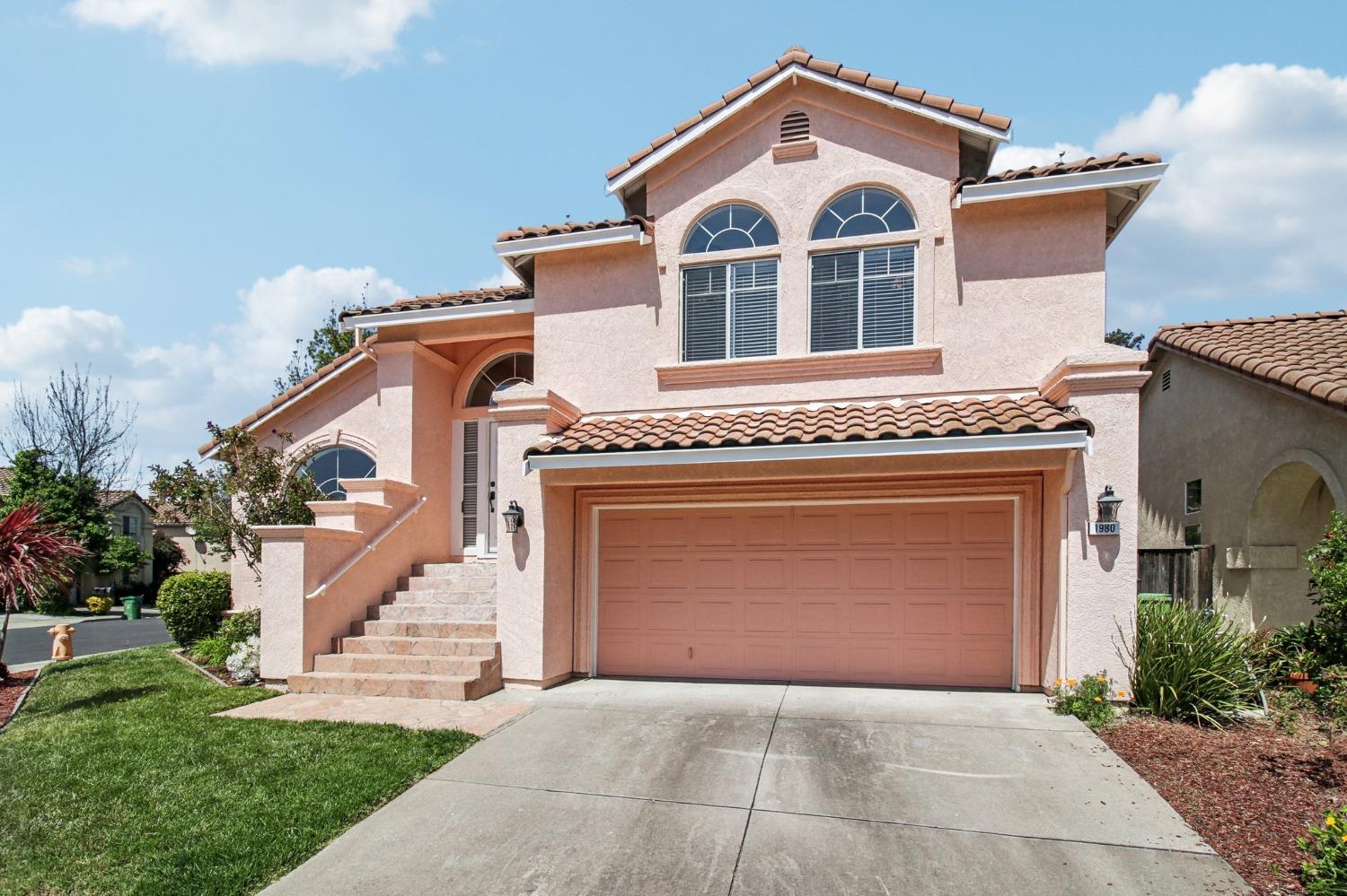 S Rock Springs Drive, Hayward, California image 3