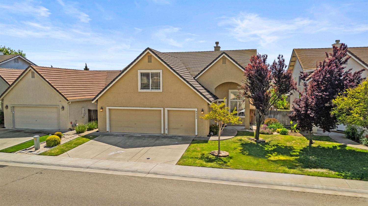 Robbins Road, Sacramento, California image 3