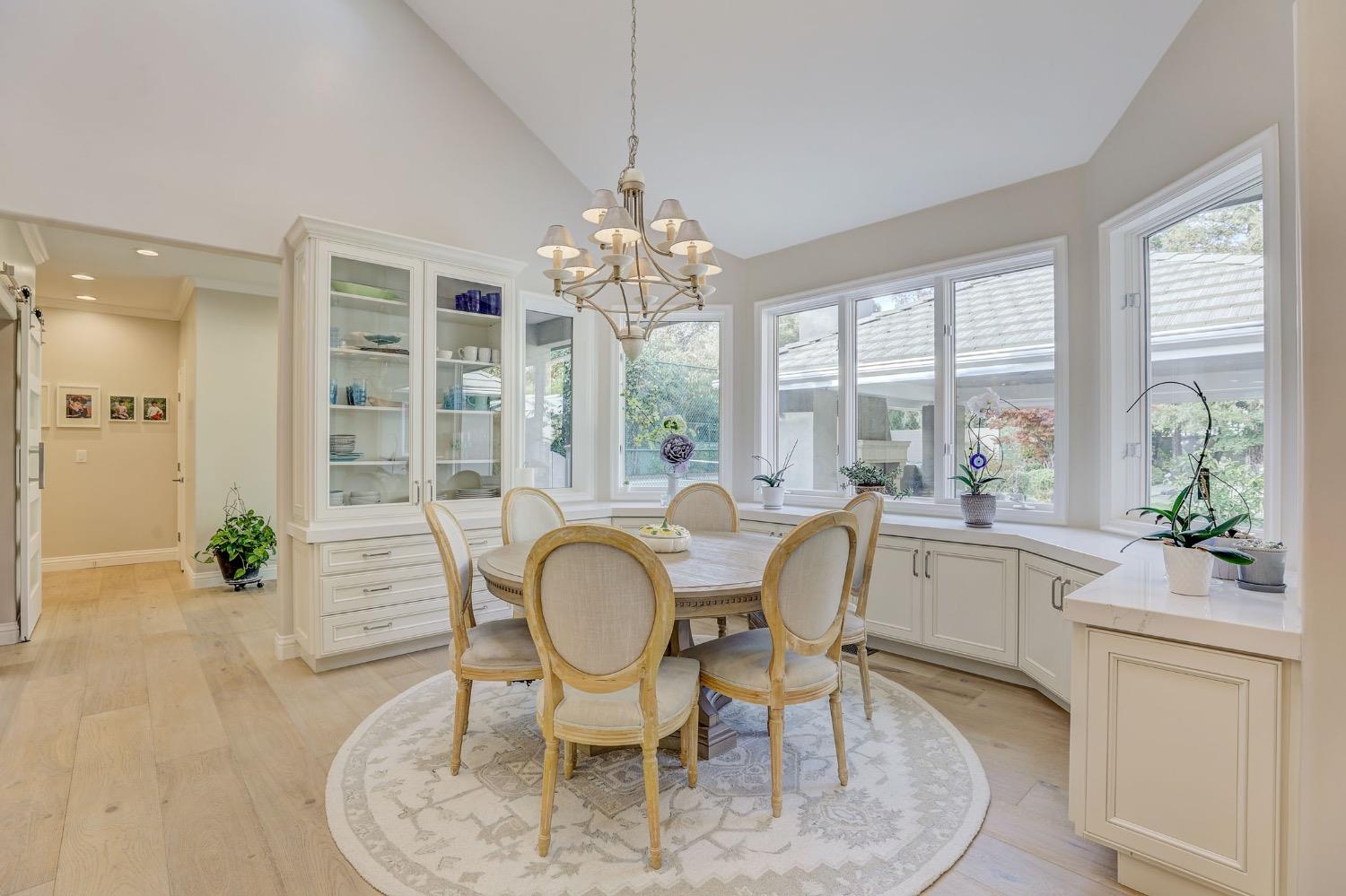 Detail Gallery Image 27 of 39 For 3101 Adams Rd, Sacramento,  CA 95864 - 4 Beds | 4/2 Baths