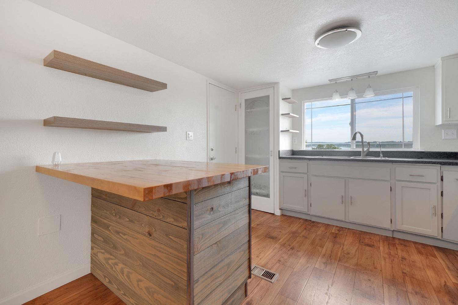Detail Gallery Image 7 of 32 For 2000 Camanche Rd 52, Ione,  CA 95640 - 2 Beds | 1/1 Baths