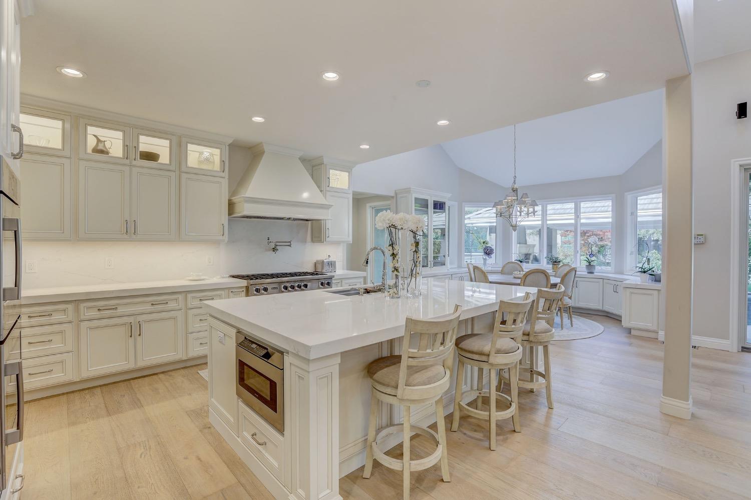 Detail Gallery Image 14 of 39 For 3101 Adams Rd, Sacramento,  CA 95864 - 4 Beds | 4/2 Baths