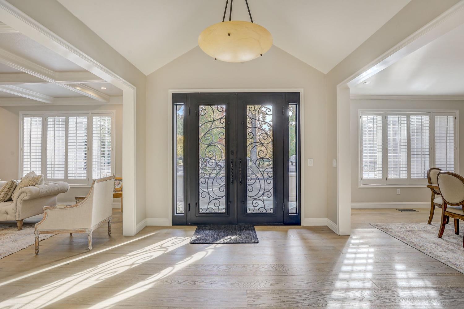 Detail Gallery Image 1 of 39 For 3101 Adams Rd, Sacramento,  CA 95864 - 4 Beds | 4/2 Baths