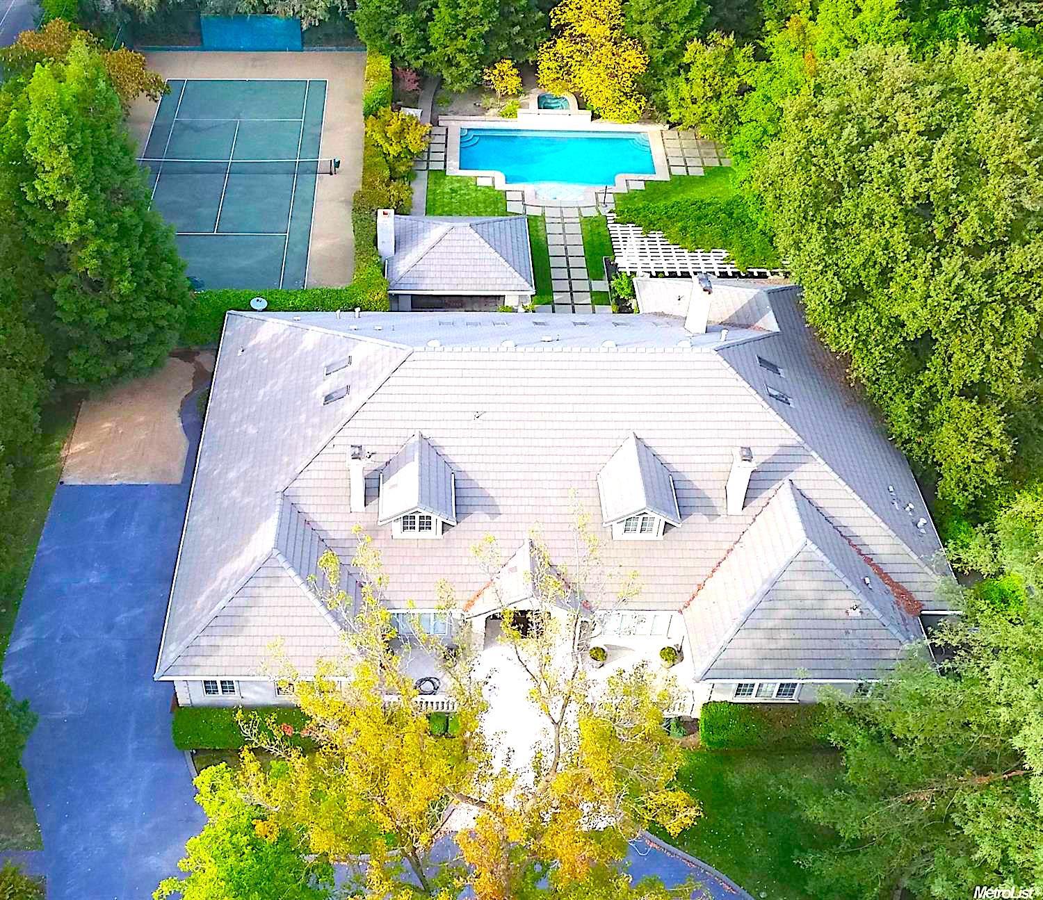 Detail Gallery Image 38 of 39 For 3101 Adams Rd, Sacramento,  CA 95864 - 4 Beds | 4/2 Baths