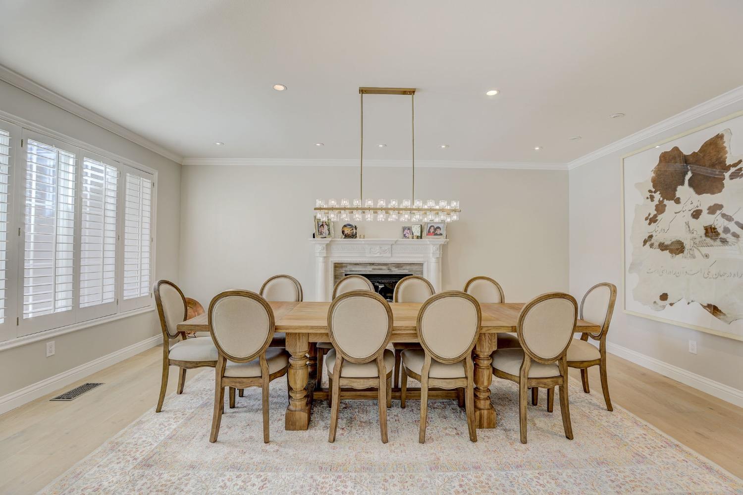 Detail Gallery Image 4 of 39 For 3101 Adams Rd, Sacramento,  CA 95864 - 4 Beds | 4/2 Baths