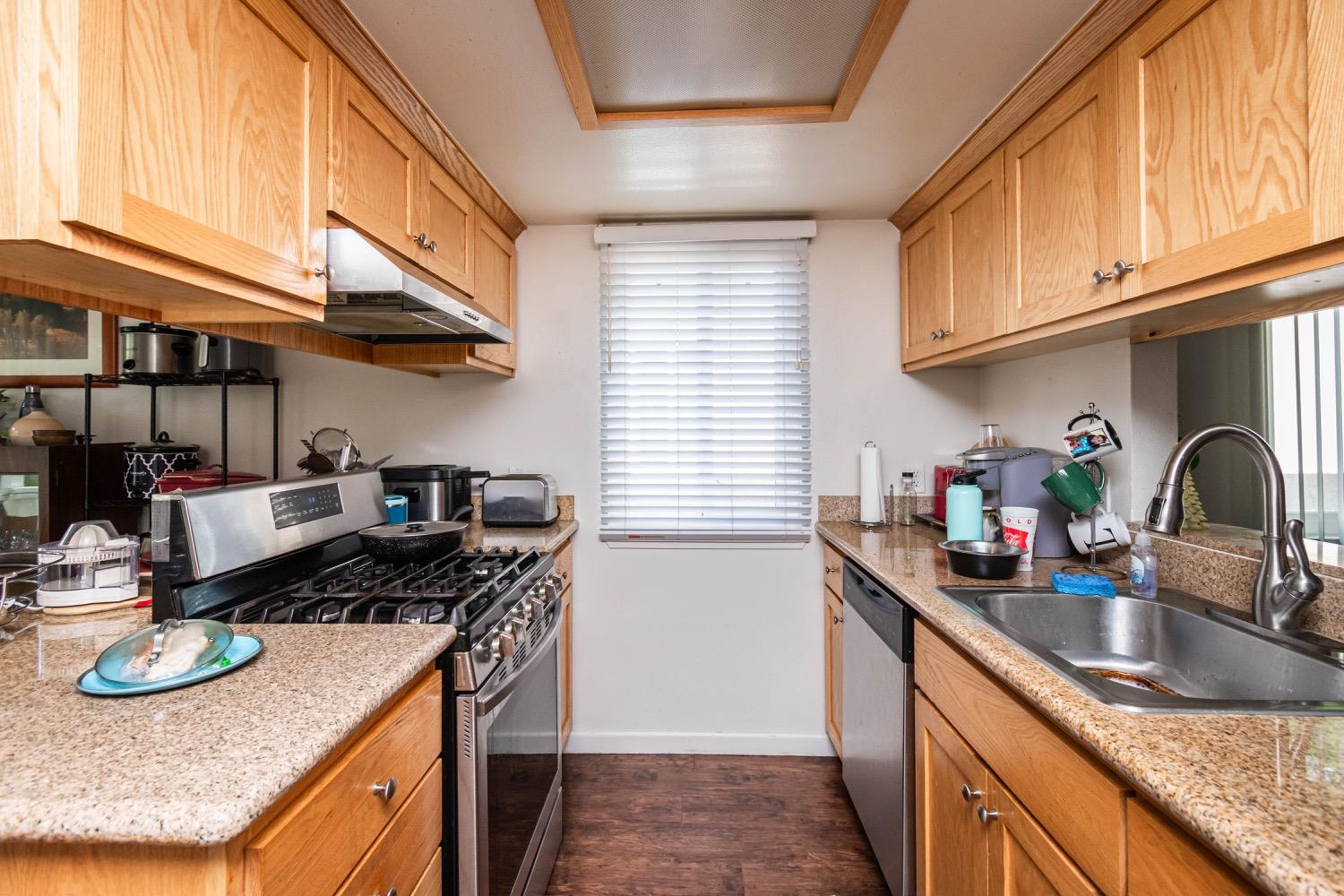 Detail Gallery Image 39 of 61 For 4851 Cowell Blvd, Davis,  CA 95618 - – Beds | – Baths